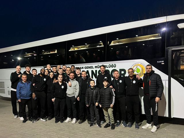 'AKHİSAR BELEDİYE BASKETBOL:77-OGM ORMANSPOR:61'