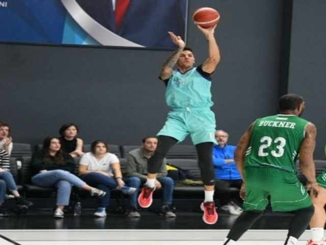 'ÇAYIROVA BELEDİYESİ 72- 70 OGM ORMANSPOR'