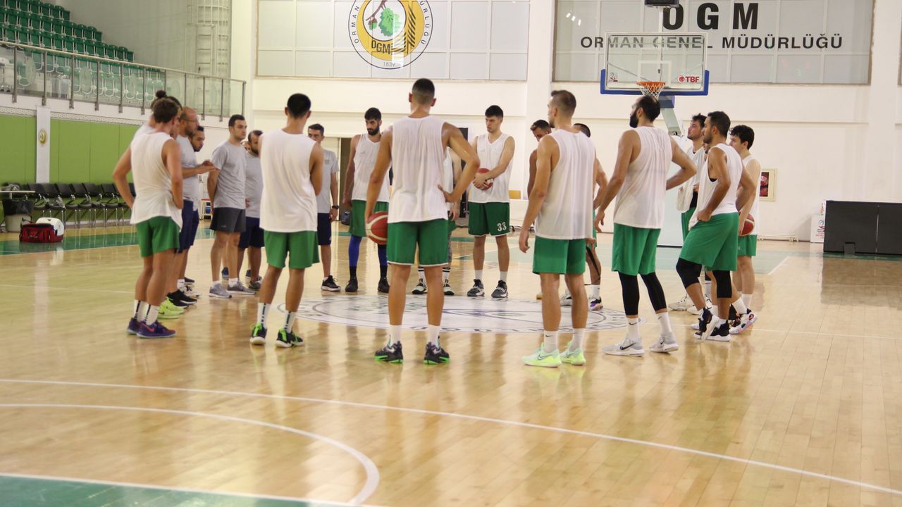 'ERKEK BASKETBOL A TAKIMIMIZ YENİ SEZONU AÇTI'