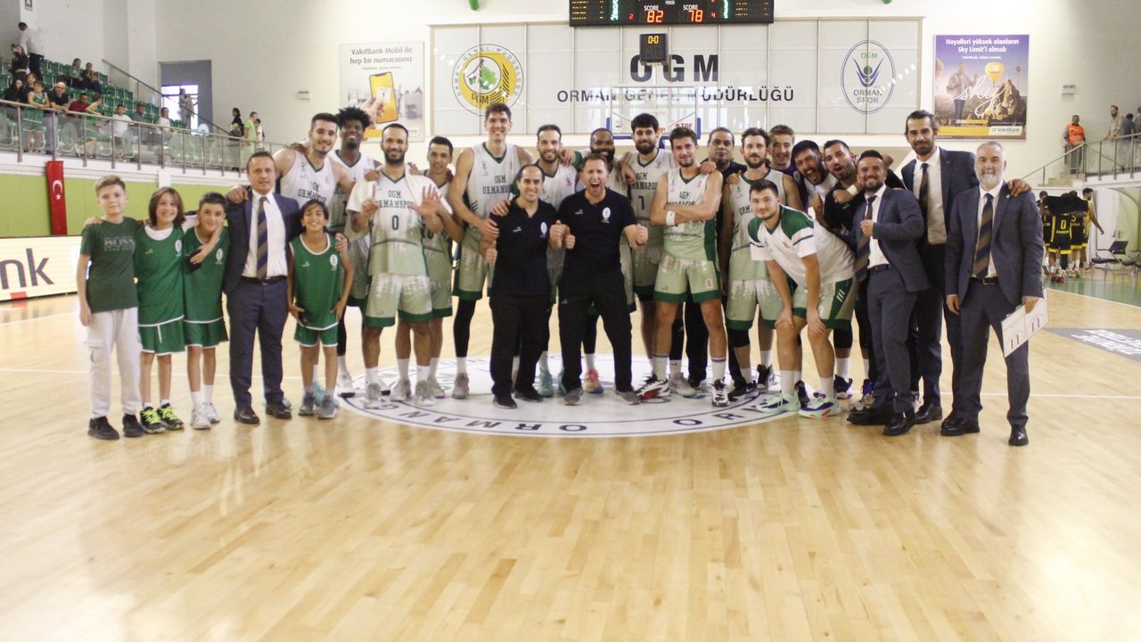 'ERKEK TAKIMIMIZ YENİ SEZONA GALİBİYETLE BAŞLADI.'