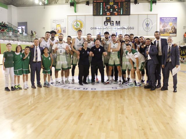 'ERKEK TAKIMIMIZ YENİ SEZONA GALİBİYETLE BAŞLADI.'