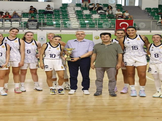 FENERBAHÇE TURNUVAYI İKİNCİLİKLE TAMAMLIYOR