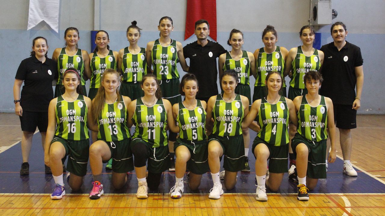 'GENÇ KIZ BASKETBOL TAKIMIMIZ ANKARA 3.SÜ OLDU!
