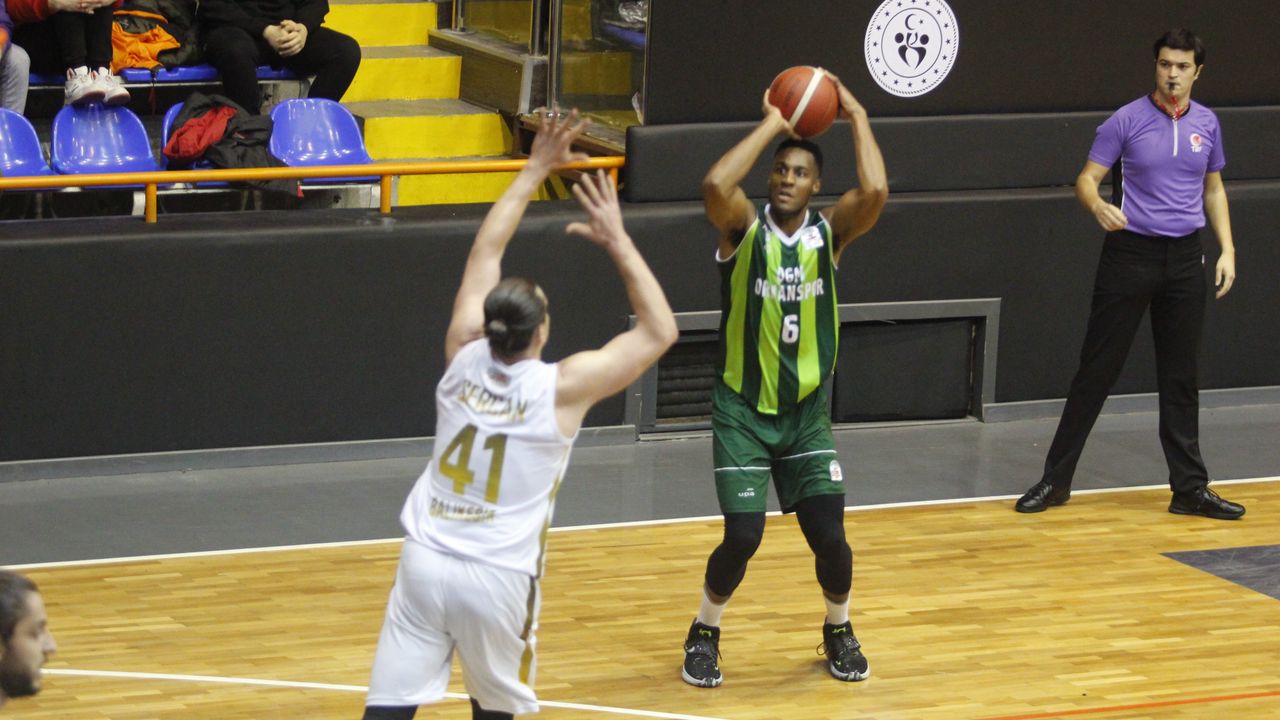 'MAMAK BELEDİYESİ:88-OGM ORMANSPOR:55'