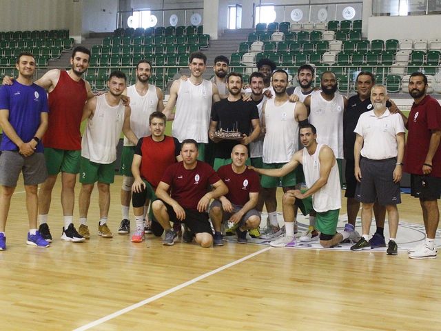 'MUTLU YILLAR ALPER!'