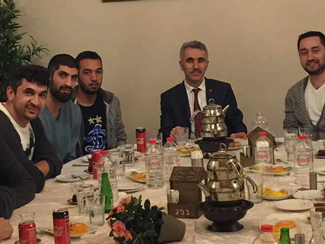 ORMANIN DEVLERİNE MORAL.