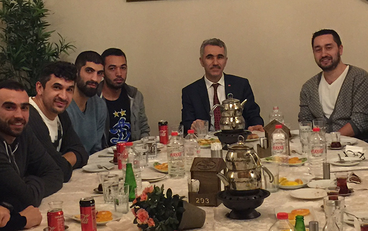 ORMANIN DEVLERİNE MORAL.
