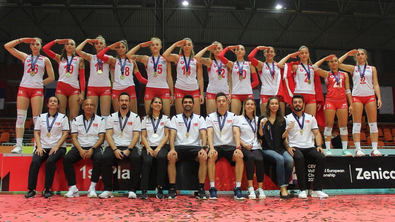 'TEBRİKLER FİLENİN SULTANLARI'