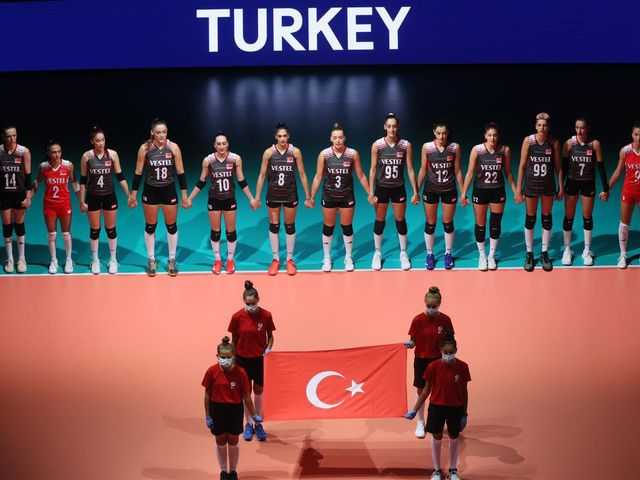 'TEBRİKLER FİLENİN SULTANLARI'
