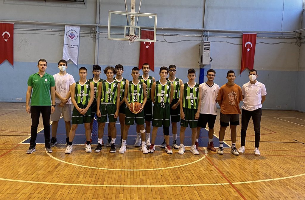'YILDIZ EKREK BASKETBOL TAKIMIMIZ ANKARA 3.SÜ OLDU!